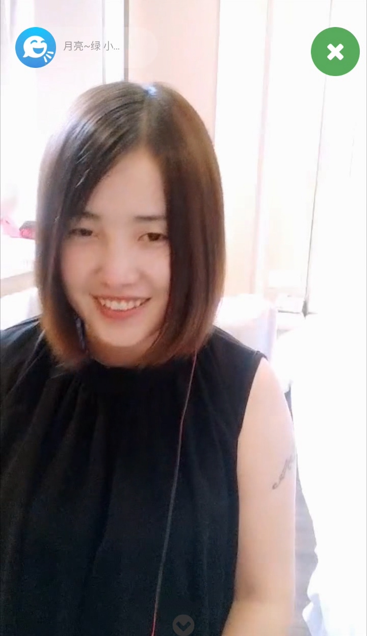 非常漂亮有氣質短發美女,小騷$茓應該被很多男人開發過