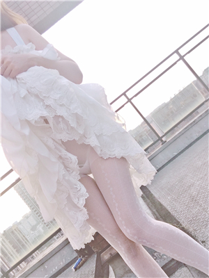 網紅少女-邪魔暖暖–VIP視圖-天台新娘-40P+6V