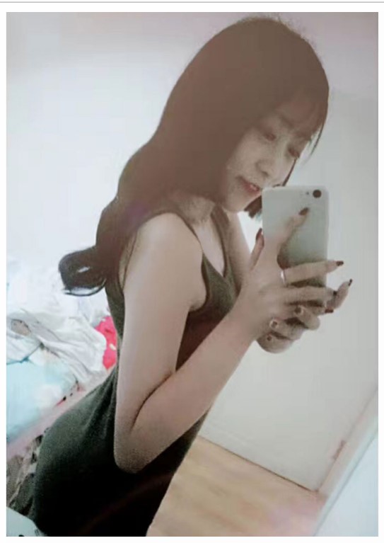 約啪極品清純靓妹外圍女，笑起來甜甜的，被插時候還有點害羞捂著臉