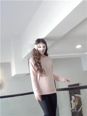 天堂CN最新大作-劇組面試98年北京簽約氣質嫩模,潛規則實錄,身體太嫩了