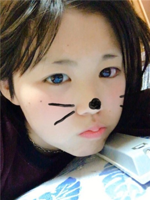 調教00後軟萌初三小蘿$莉,沒長幾根毛,射嘴裏含$精,不讓吐出來