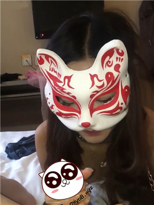 98K哥新作-約Pa白絲短襪可愛少女風比基尼饑渴少婦-超清