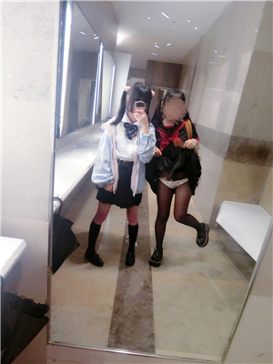 網紅蘿$莉-萌犬一只-VIP視圖包-商場男廁探險