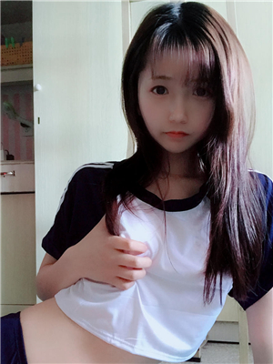 網紅少女-少女槍械師-寢室運動Play (3P+6V)