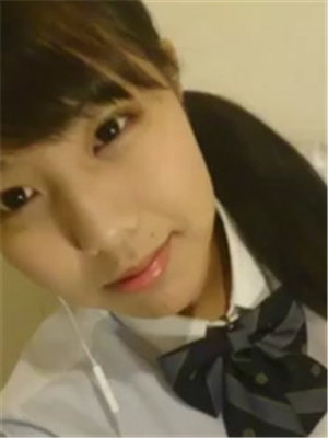 高顔值可愛萌妹居家紫薇自拍5V