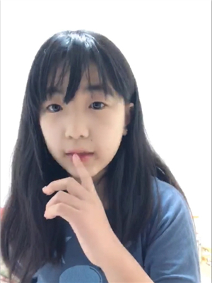 可愛高中小鑼莉自拍,無毛白虎嫩茓-2019013001