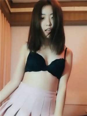 清純學生妹假期果聊賺外快,粉嘟嘟嫩茓秀色可餐-2019020901