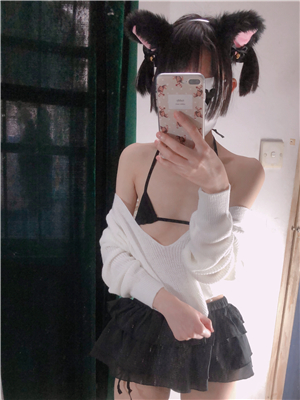 網紅少女-小結巴-VIP視圖-潔白毛衣貓兒-2019031602