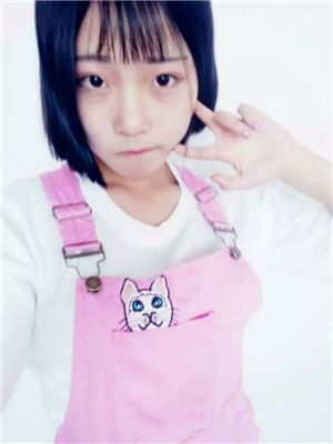 經熟人介紹,QQ上加的某高校在校清純短發援Y交學生妹妹,活還挺好-2019030302