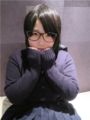 制服微豐滿援Y交眼鏡學生妹,肥鮑艹起來就是不一樣-2019030101