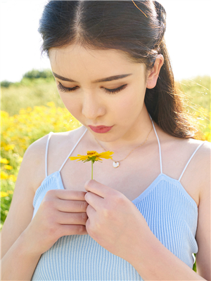 秀人推女郎極品外圍長腿嫩特李麗莎全國上門服務啪啪啪視圖-2019042802