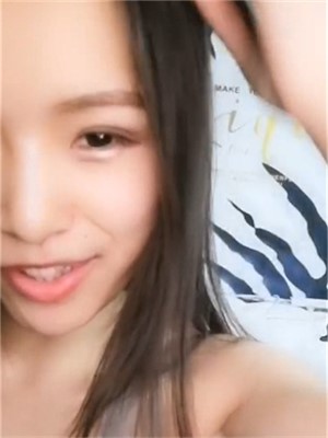 想不想進來看看我的小臊b哥哥,外表清純漂亮妹子,不斷發臊,身材高挑令人垂涎