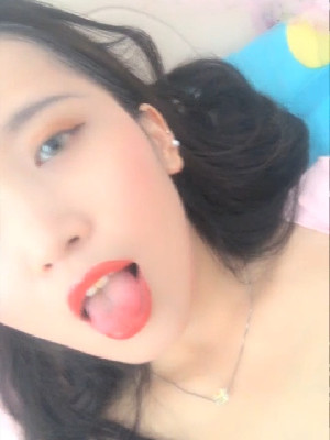 成都金牛區小臊貨在線約啪,直接報位置找附近的小哥哥來艹,奶頭粉嘟嘟的