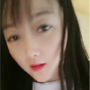 甜美可愛鄰家少女,微胖豐滿,邊說不會下海,一邊又脫光掰茓紫薇,特寫給你看[MP4/826M]