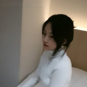 極品清純系大學學妹兼職援交賺外快,可愛到爆炸,一身裝扮就是校園女神[MP4/537M]