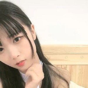 卡哇伊清純萌妹,水手制服誘惑,撩起衣服露出小白兔,還不大,需要哥哥多揉揉[MP4/282M]