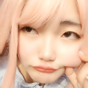 年紀小就是有好,小B長得幹幹淨淨,沒有絲毫汙漬,還喜歡COSplay的可愛妹子4小時[MP4/1.7G]