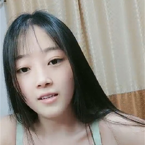 高顏值雙馬尾清純小師妹暑期無所事事,在男友家快樂生活,吃飽喝足後啪啪,小茓還挺粉[MP4/1G]