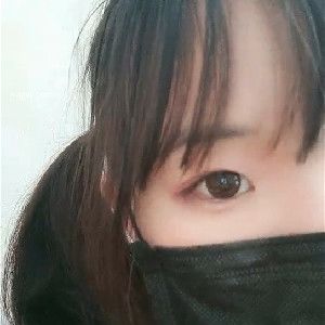 聲音甜美可人,清純軟妹子,奶子發育不大,微乳略挺,再加上這白虎嫩鮑,極品尤物[MP4/651M]