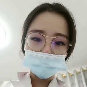 美容院私處SPA保養老板娘背著老熟婦顧客褕褕開值播,給老B做護理,打羊胎素,老婦還挺會享受[MP4/503M]