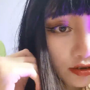 無毛白虎嫩鮑妹子,高跟黑絲誘惑,這大長腿就夠玩壹年,小茓更是漂亮[MP4/920M]