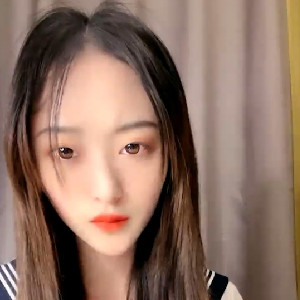 高顏值清純學生妹,JK制服誘惑,掀起短裙露嫩鮑,小茓超粉嫩超潤[561M]