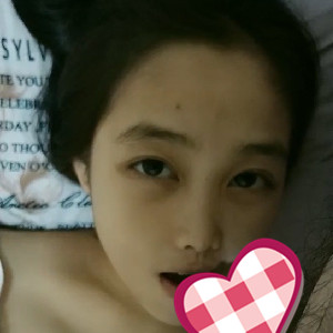 極品OO後童顏孕婦,長相甜美清純,娃娃臉,不小心懷孕了,男友饑渴慢慢插,都不敢全根插進去