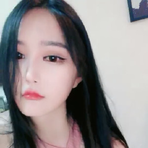 高顏值極品高冷女神不為人知的另外壹面,哥哥,人家很好追,壹點也不高冷,想被插[MP4/275M]