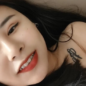 輕熟美少婦玩得真嗨,翹著大屁股後插粗大矽膠假J8,兩片肉唇黑得發紫了[MP4/439M]