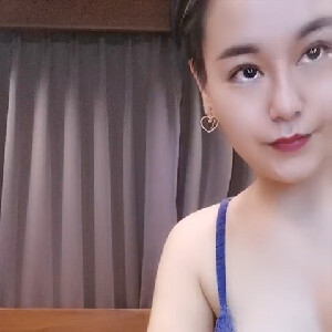 美熟婦姐妹花壹起包養小胡子大吊鴨子,這年紀女人壹個都不好滿足,還有壹次幹倆[MP4/506M]