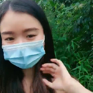 黑絲肥滿肉腿山村少婦勾搭田間大爺,田間小道觀音坐蓮,身材肥美[MP4/496M]