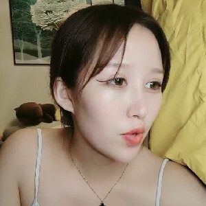 懷孕幾個月孕婦勾搭美團大哥,已懷孕停經可以無套幹,嘲諷大哥J8比前幾天約的都小[MP4/219M]