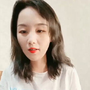 紅唇美少婦足療店勾引男技師,正按摩主動拿出跳蛋玩起來,惹得男的忍不住[MP4/695M]