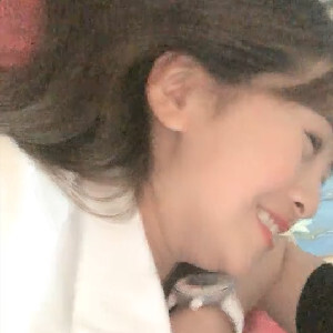 身材嬌小可人小少婦回饋約啪粉絲,小哥挺有情調,前戲十足,從親嘴到摸奶插入[MP4/213M