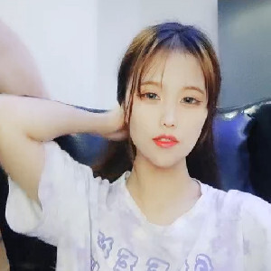 高顏值清純軟妹被調教的真聽話,雪碧,營養快線,紅牛等等5種飲料灌腸,太會玩了[MP4/876M]