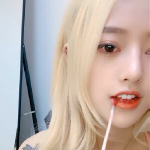 高顏值OO後黃毛丫頭,舌頭很靈活,我的口活很好啊,哥哥想試試嘛[MP4/791M]