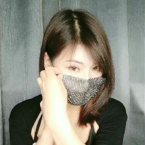 黑絲短發禦姐少婦和大哥居家啪啪,挺有韻味,白皙美乳質感十足[MP4/669M]