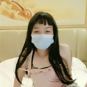 粉嫩姐妹花賓館開房和按摩技師小哥啪啪,戴上盈盈剔透套套爆艹白虎嫩B[MP4/322M]