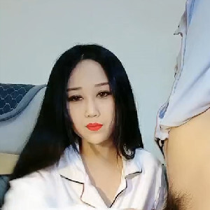 一线天白虎名器少妇约个小哥,挺有原则,只要脱裤子了就必须干一炮,不然别动[MP4/267M]