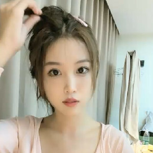 高顏值清純甜美系鄰家妹妹初長成,單身公寓全果紫薇,上演濕身誘惑[MP4/319M]