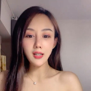 高質量年輕小情侶下海,男帥女美,坐椅子上就幹上壹炮,小哥幹多了,持久力不太行[MP4/439M]