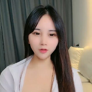 連雲港高顏值房屋中介小姐姐,微胖肥美,妳通過我買房,我陪妳睡覺,黑絲大肥臀[MP4/457M]