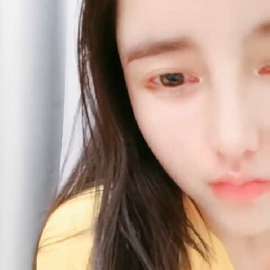 高顏值女神級美女,皮膚白皙,奶子也不小,掰開誘惑黑森林露出蜜茓,太可人了[MP4/415M]