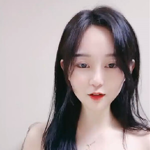 高顏值甜美可愛嫩妹下海誘惑,剛畢業工作,大張M腿白皙皮膚,粉嫩鮑魚[MP4/945M]