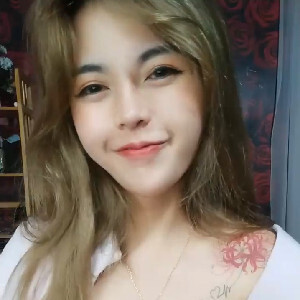 青春富有活力美少女,學生制服誘惑,年輕就是好,奶子堅挺,屁股很翹[MP4/901M]