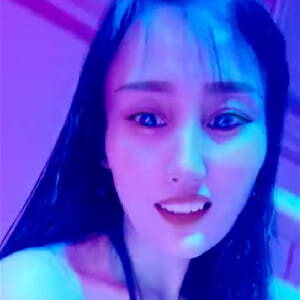 浪蕩氣質商場銷售少婦背著老公到KTV和網友赴約,包間內脫光光唱歌跳舞啪啪[MP4/249M]