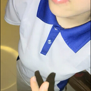 剧情演绎,2800块钱敲开校服妹双腿,为了买手机,出卖自己青春肉体[MP4/375M]