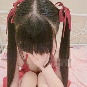 史詩級網紅少女-極品無毛饅頭茓-萌白醬(甜味彌漫)-173套整合全套無碼無水印收藏版-4972P+221V-48Gb