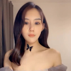 女神級顏值,清純校園美女,可惜男友不給力,沒幹幾分鐘就繳槍了[MP4/719M]