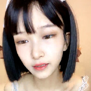 青春活力短發甜美小妹初下海,笑起來好甜,年輕就是好,身材亭亭玉立楚楚動人[MP4/1G]